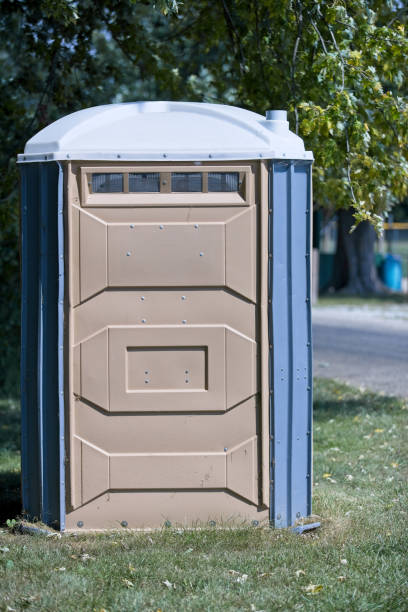 Porta potty rental for outdoor events in Garnet, CA